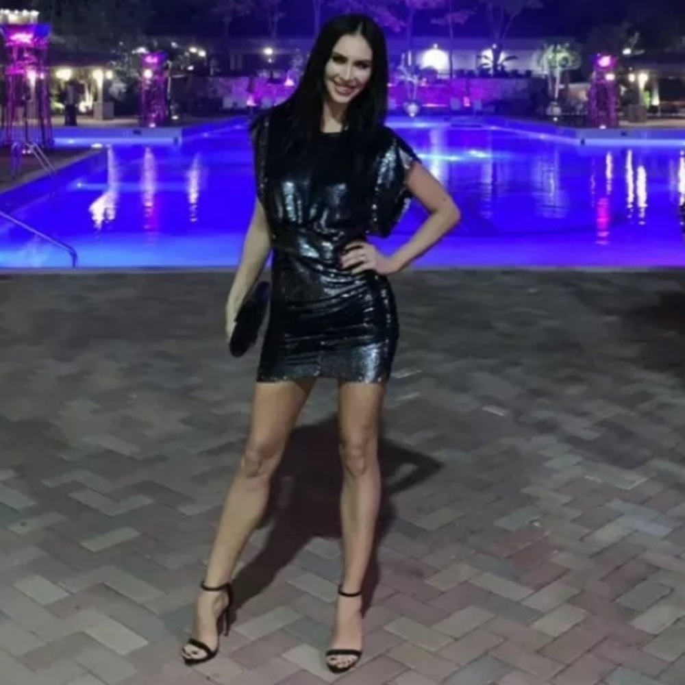 Mini Dress - Picture 2 of 9